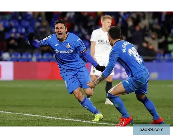 圣保利主场防线能否顶住RB莱比锡狂飙火力考验决定德甲争分走势